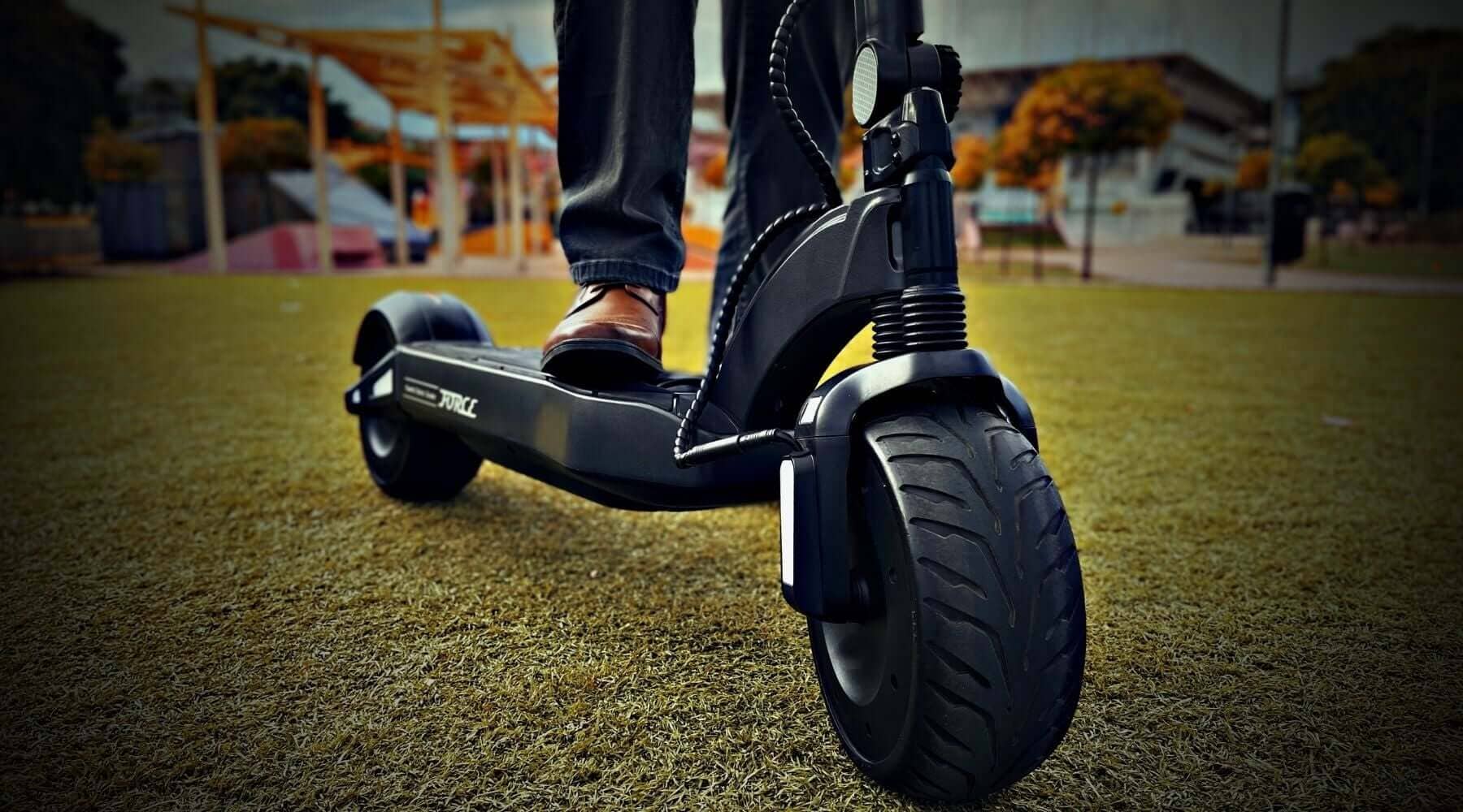 Patinetes Eléctricos de Alta Gama para Adultos 